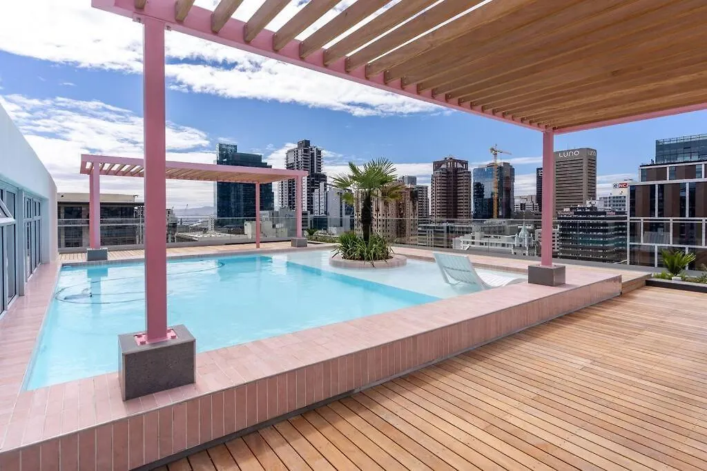 The Rose 407: Modern City Studio With Rooftop Pool Κέιπ Τάουν